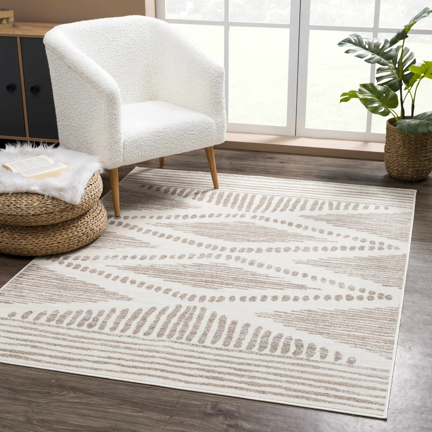 Tigrisis Beige 2328 Area Rug by Hauteloom
