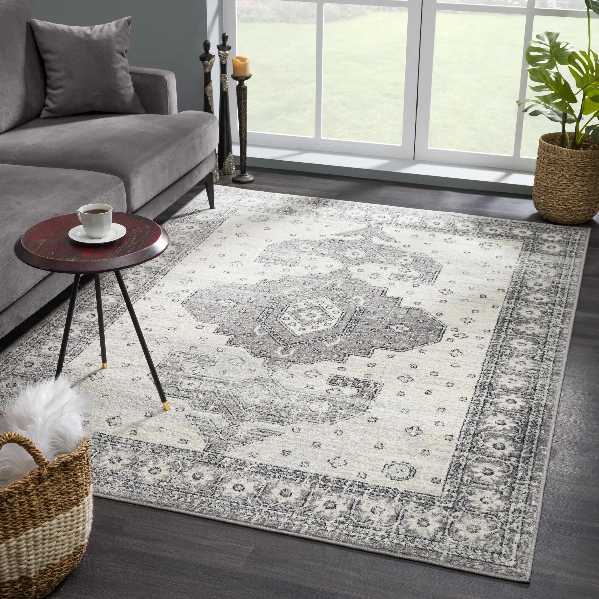 Marash 4605 Gray Area Carpet - Clearance by Boutique Rugs