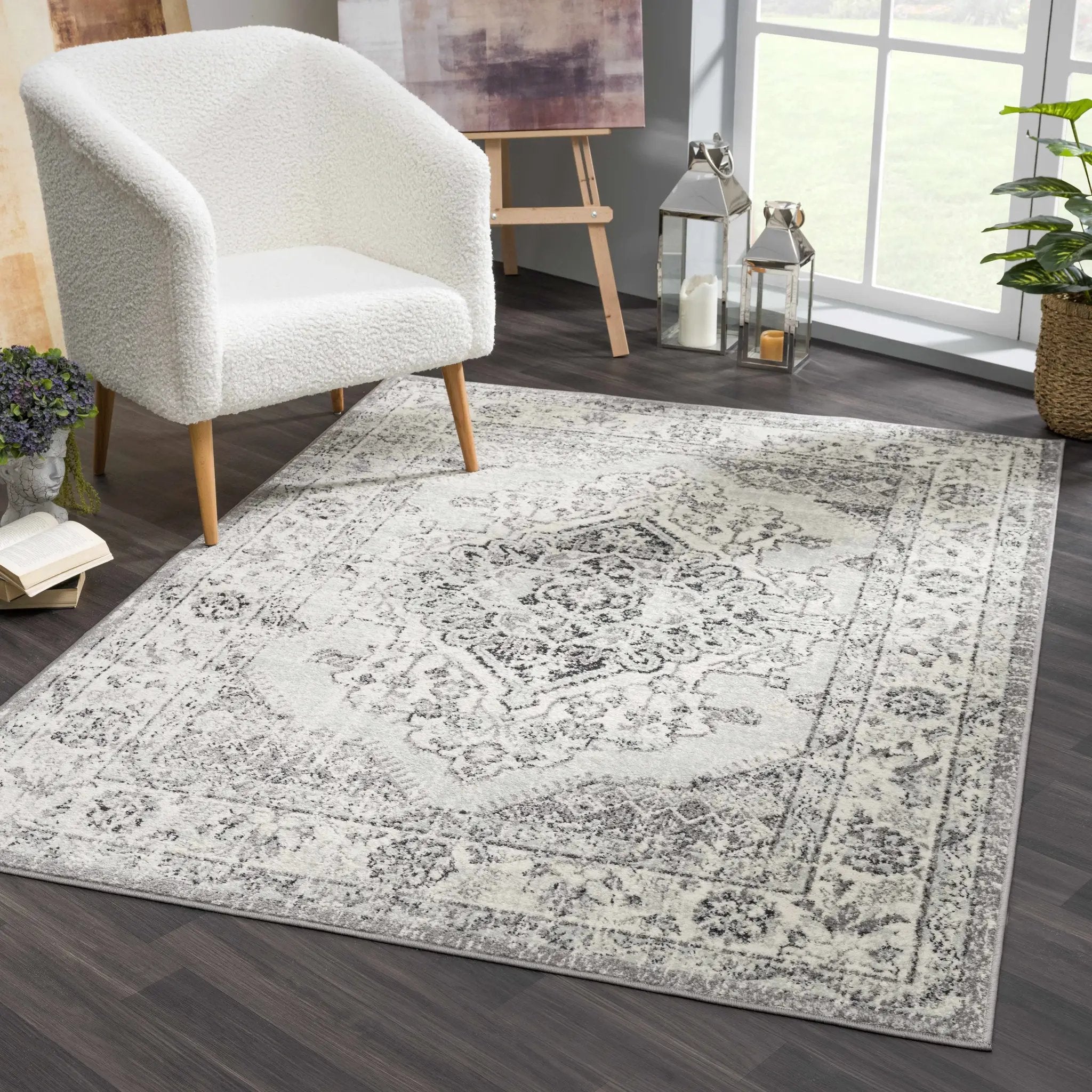 Marash KMRSH-4615 Area Rug - Clearance by Boutique Rugs