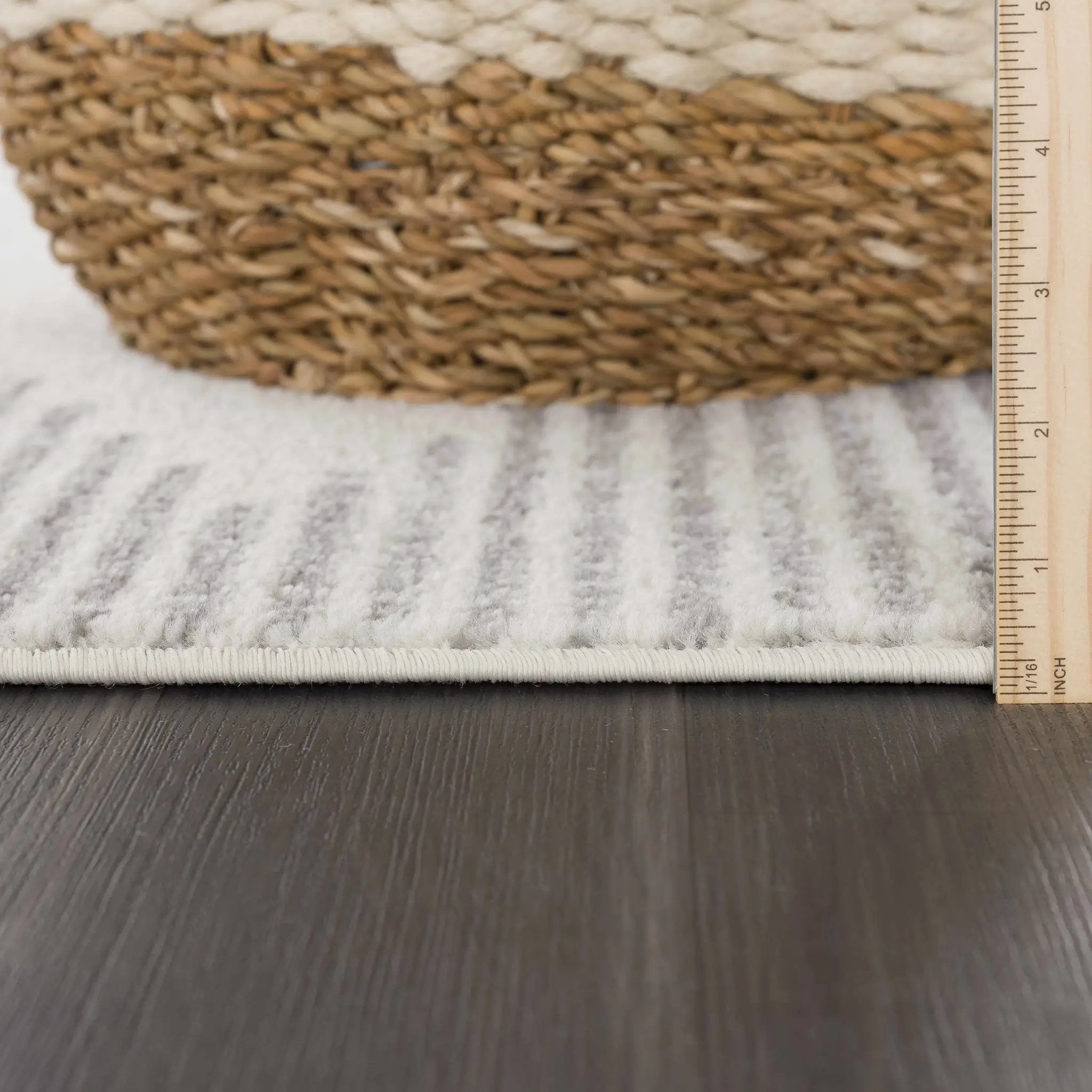 Marash KMRSH-4613 Area Rug - Clearance by Boutique Rugs