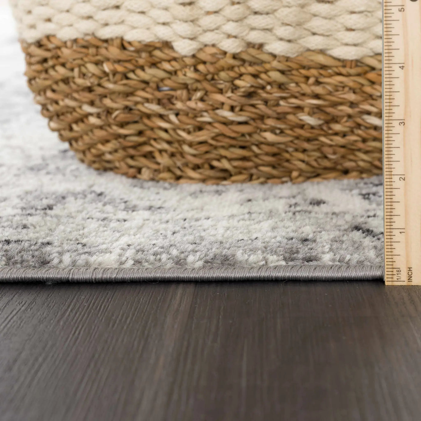 Marash KMRSH-4615 Area Rug - Clearance by Boutique Rugs