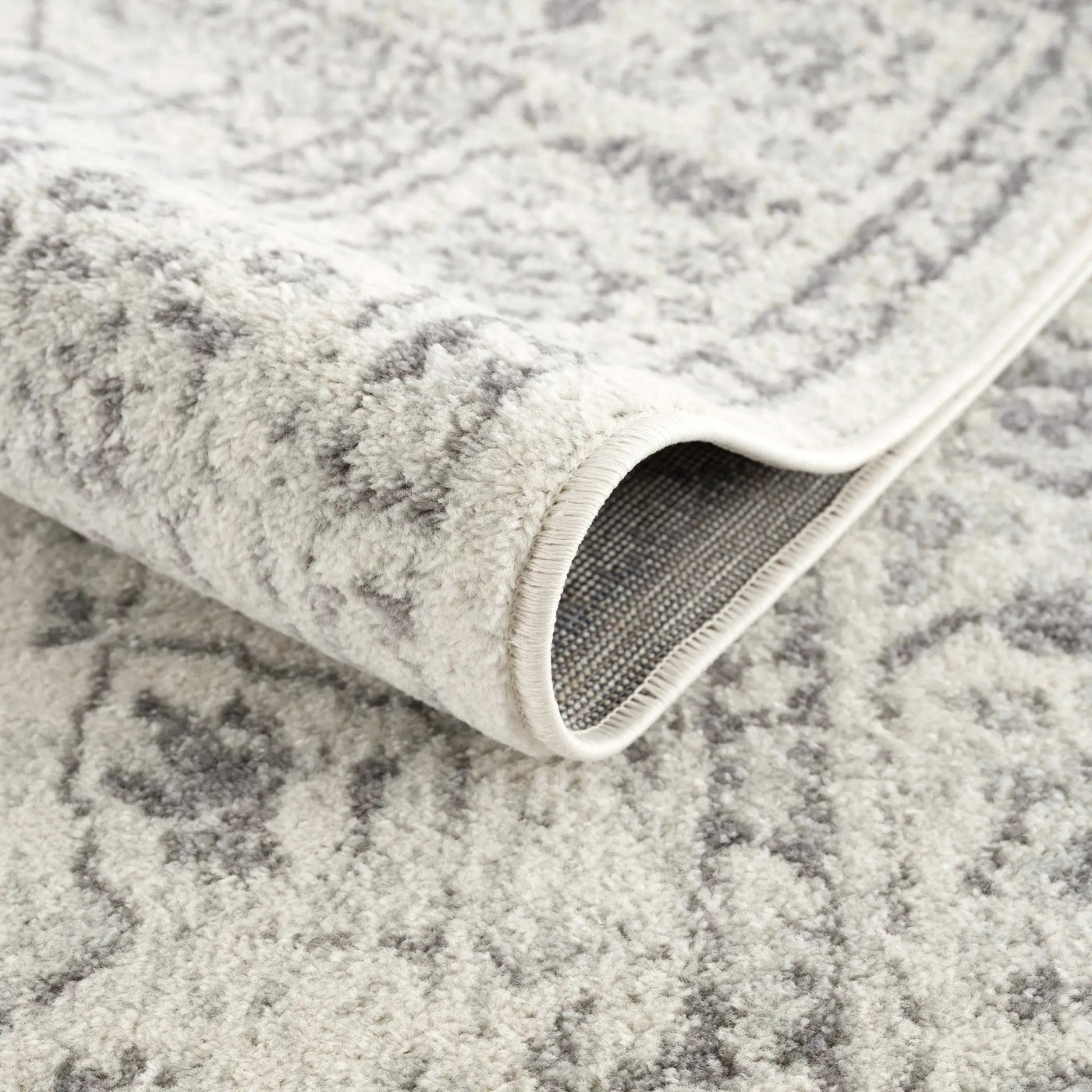 Marash KMRSH-4609 Area Rug - Clearance by Boutique Rugs