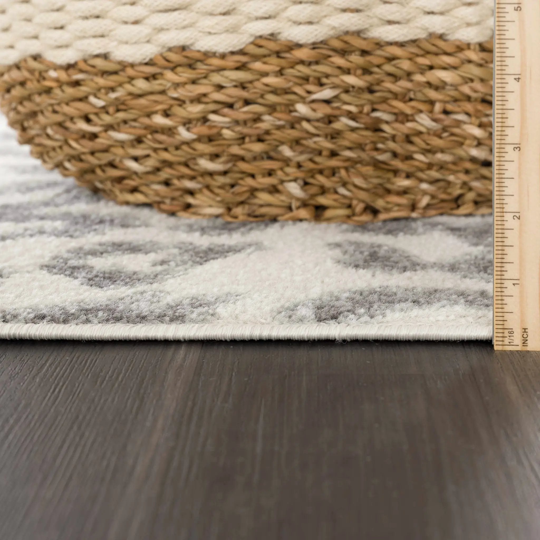 Marash Leopard Print KMRSH-4612 Area Rug - Clearance by Boutique Rugs
