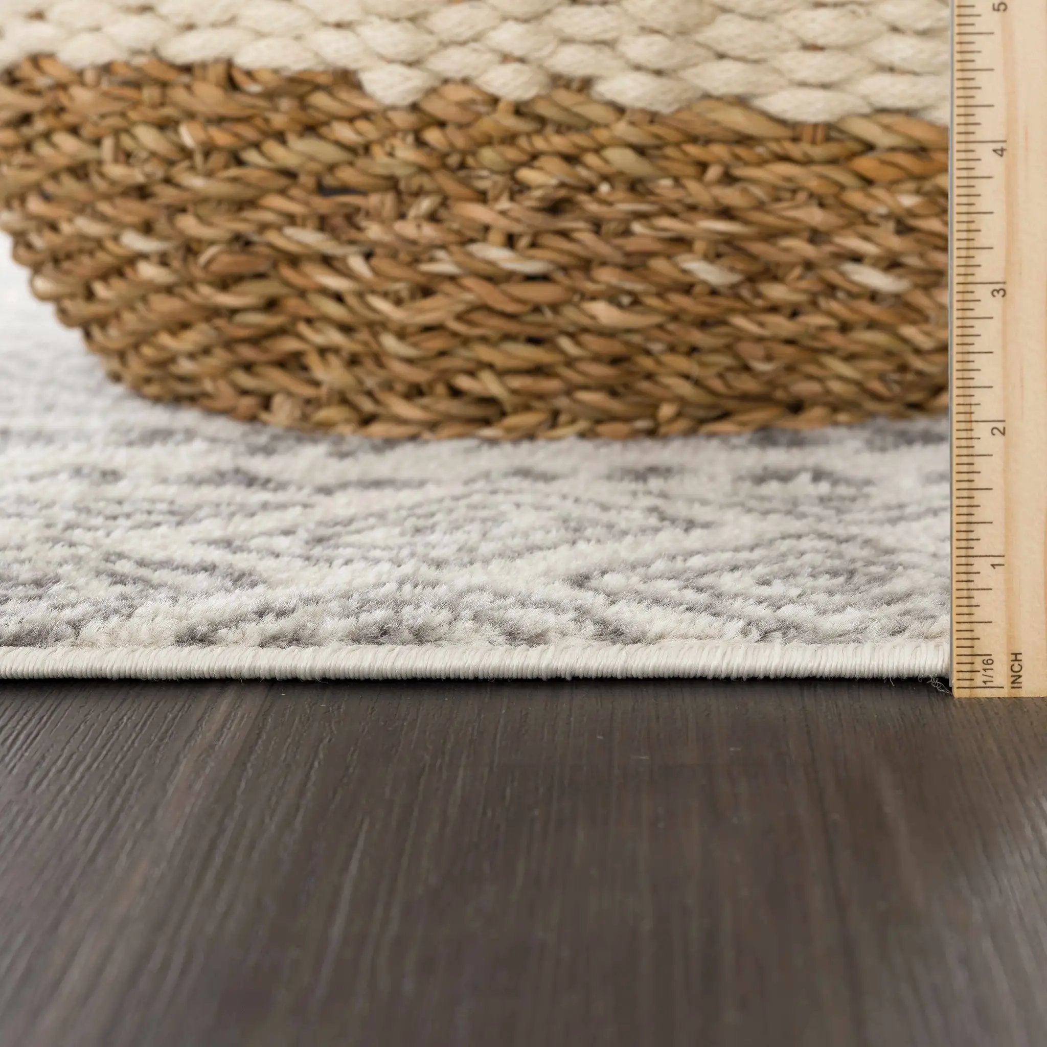 Marash KMRSH-4611 Area Rug - Clearance by Boutique Rugs