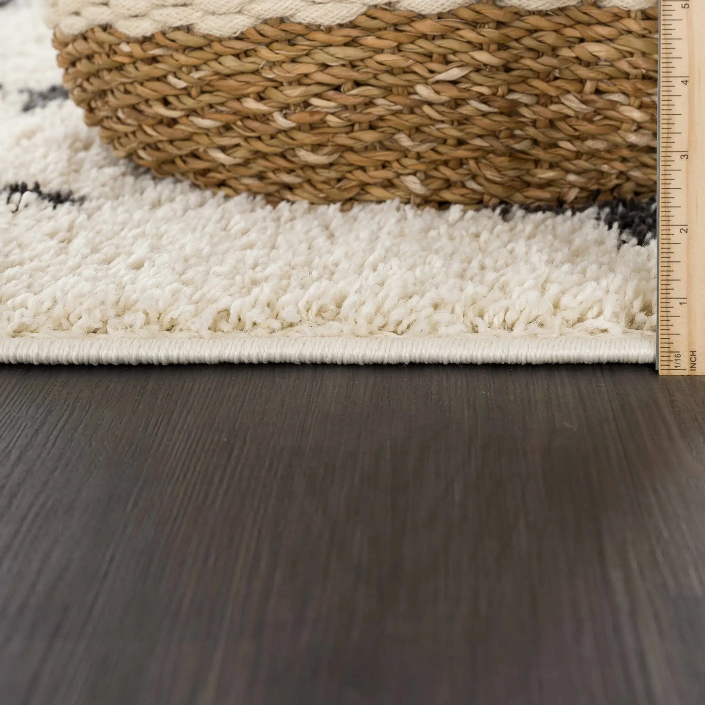 Alstead Shag Area Rug by Boutique Rugs