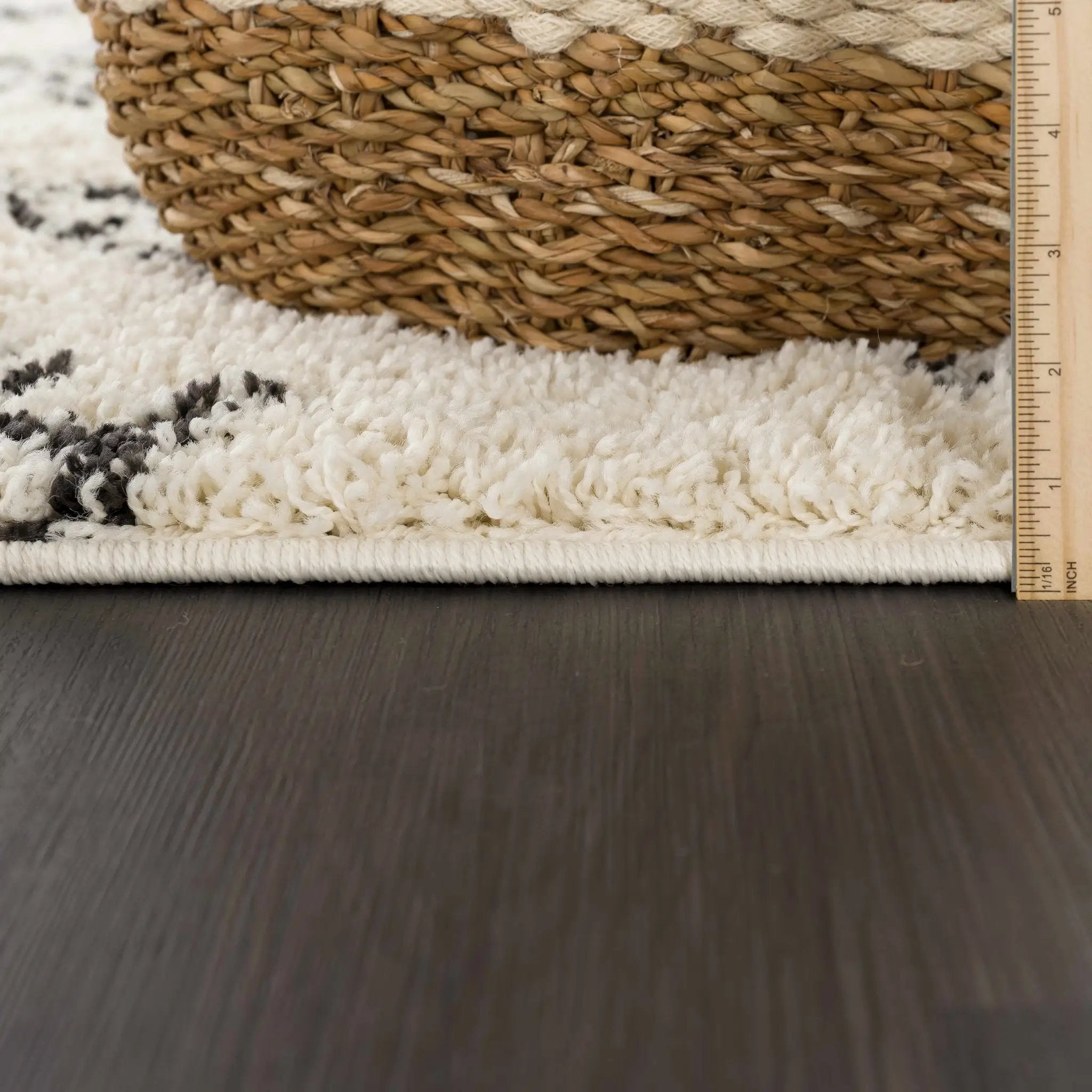 Emlenton Berber Shag with Tassels - Clearance by Boutique Rugs
