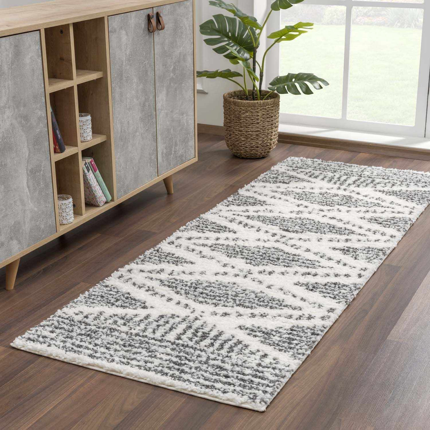 Trunding Plush Area Rug by Boutique Rugs