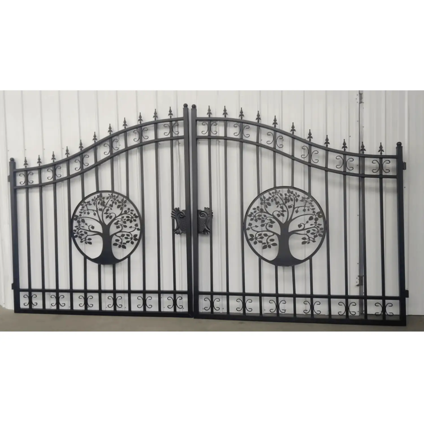 14x8 ft Steel Dual Swing Driveway Gate by Chery Industrial