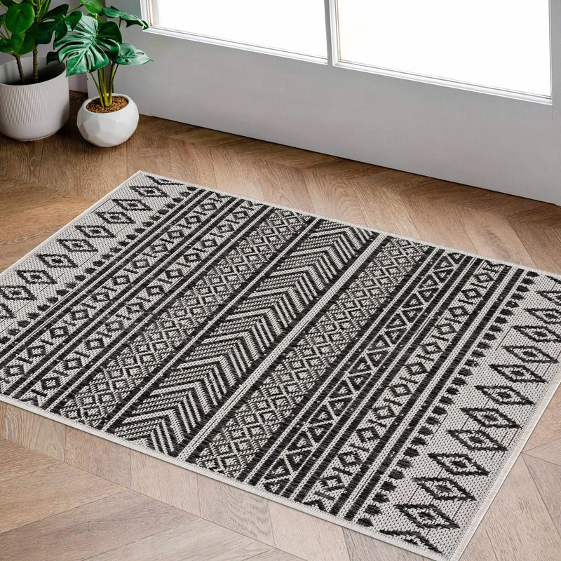 Imboden Black&White Outdoor Rug by Boutique Rugs