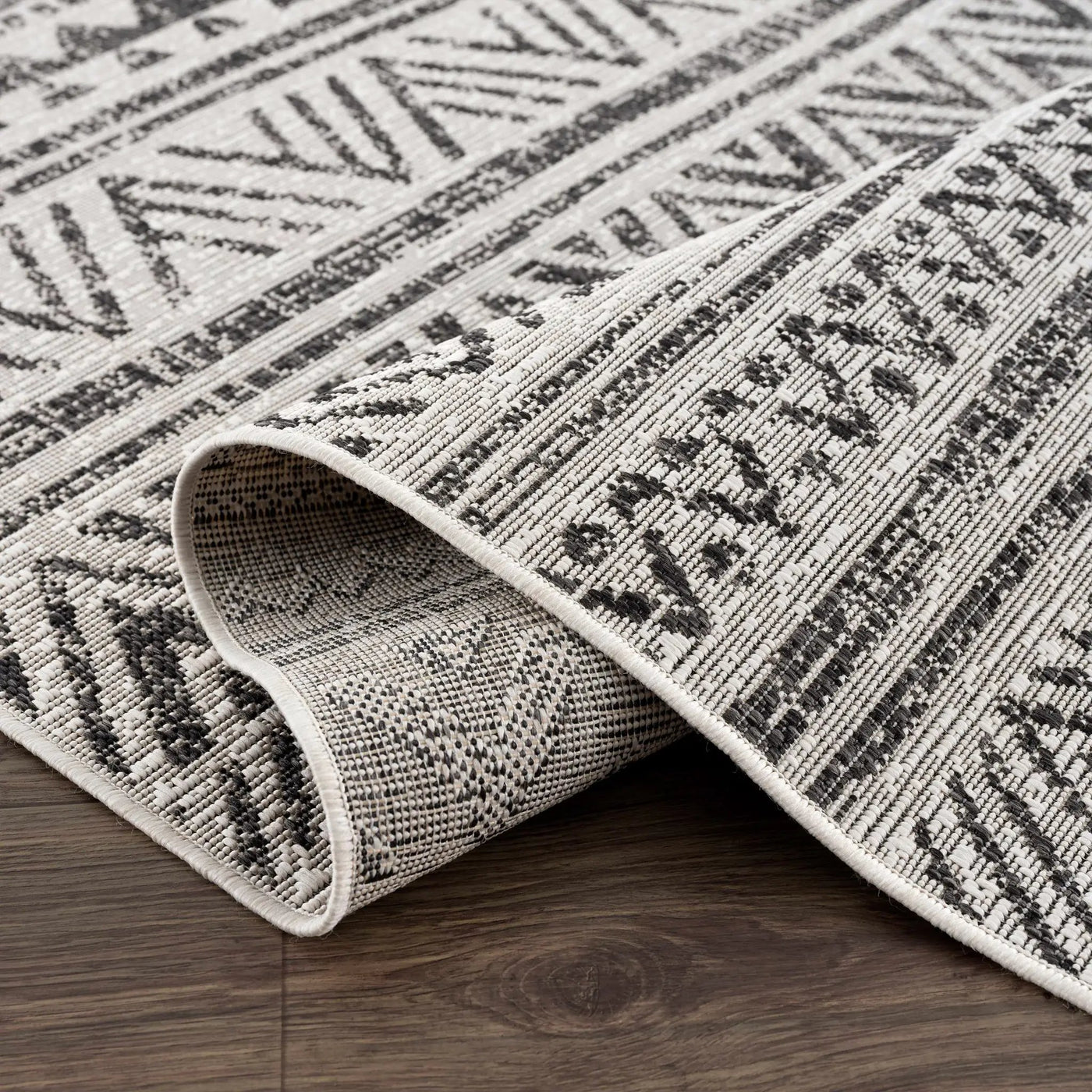 Catrine Indoor & Outdoor Rug - Clearance by Boutique Rugs