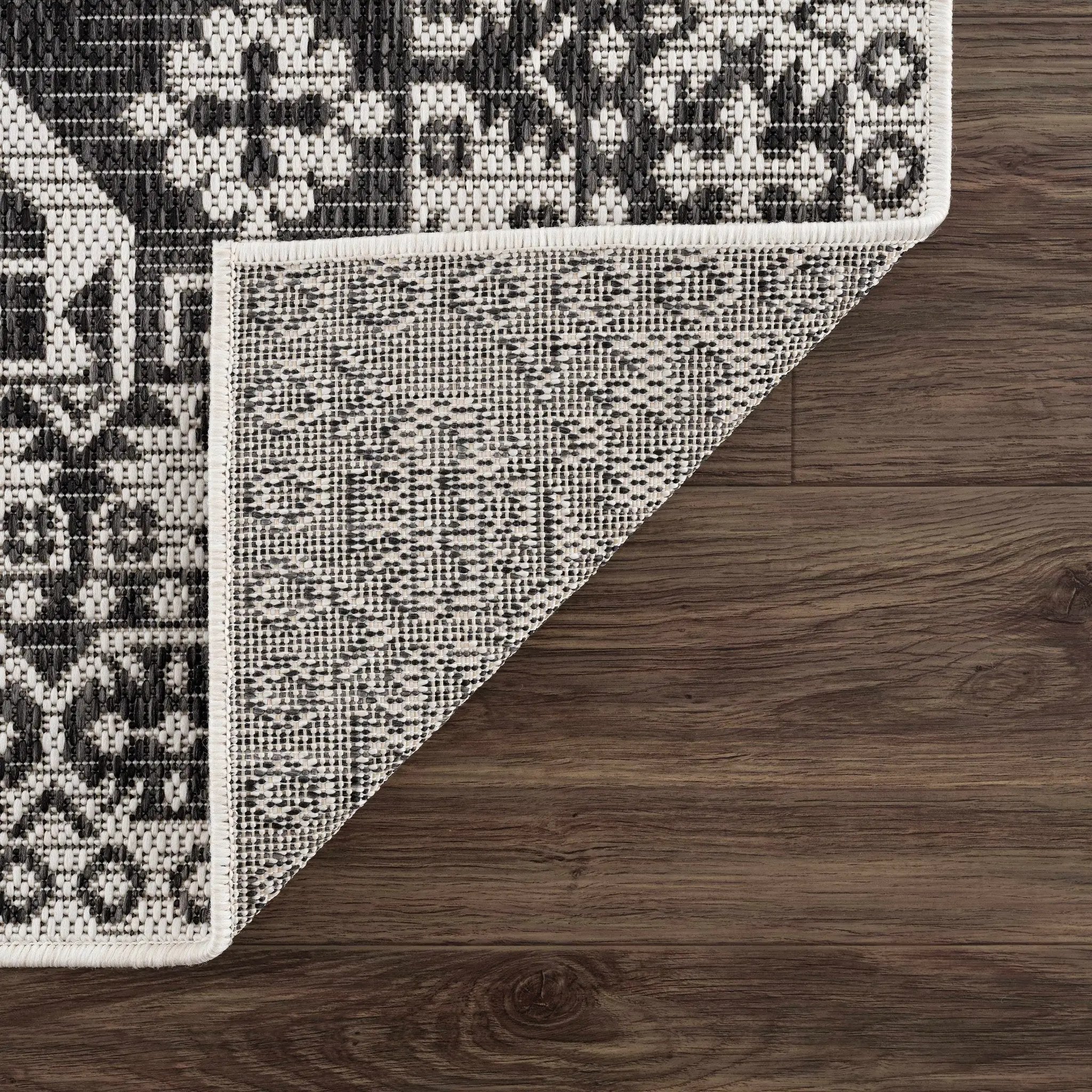 Kingscliff Nordic Outdoor Rug - Clearance by Boutique Rugs