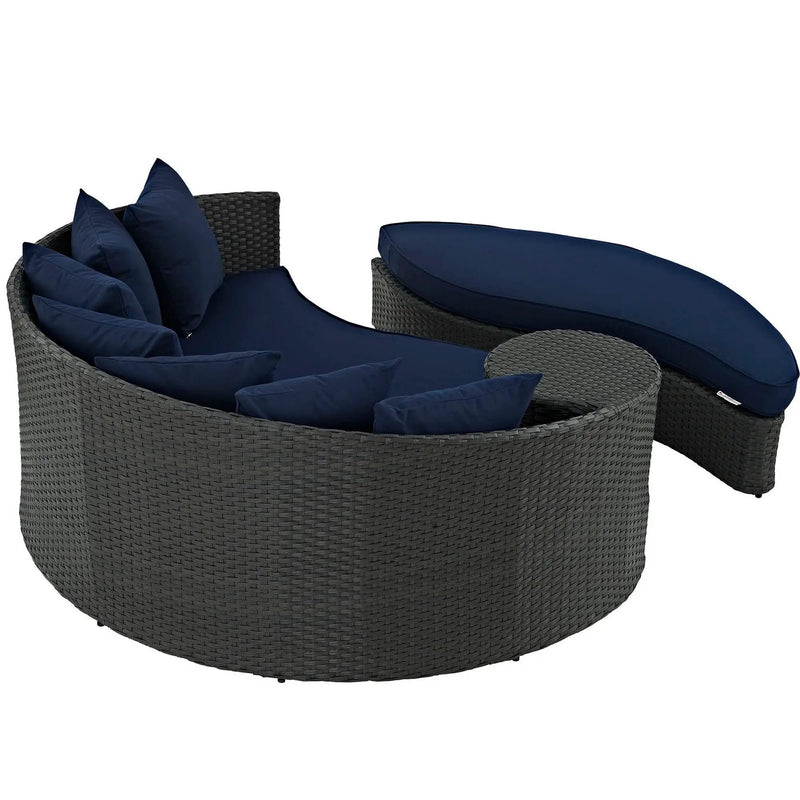 Sojourn Outdoor Patio Sunbrella Daybed by Modway by HouseOfZazla