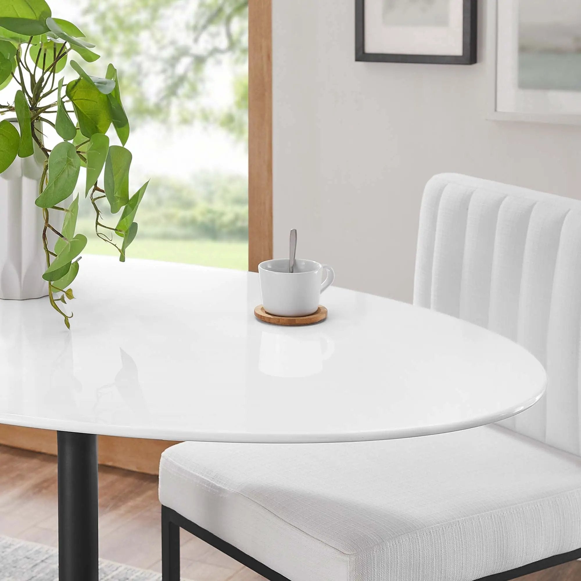 Lippa 48" Oval Wood Dining Table by Modway by HouseOfZazla