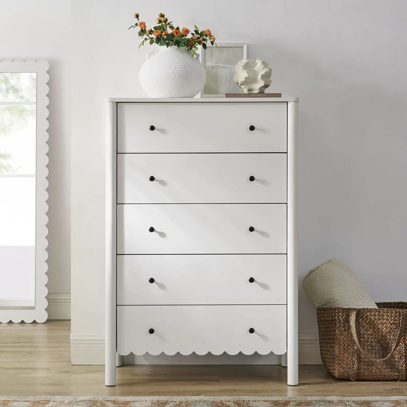 Emmeline Scalloped 5-Drawer Chest by Modway by HouseOfZazla