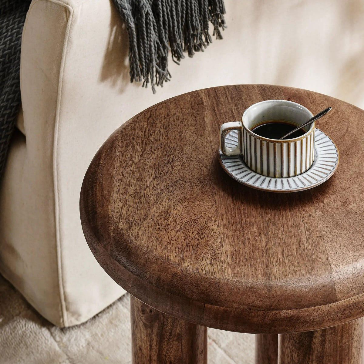 Mavina Mango Wood Side Table by Modway by HouseOfZazla