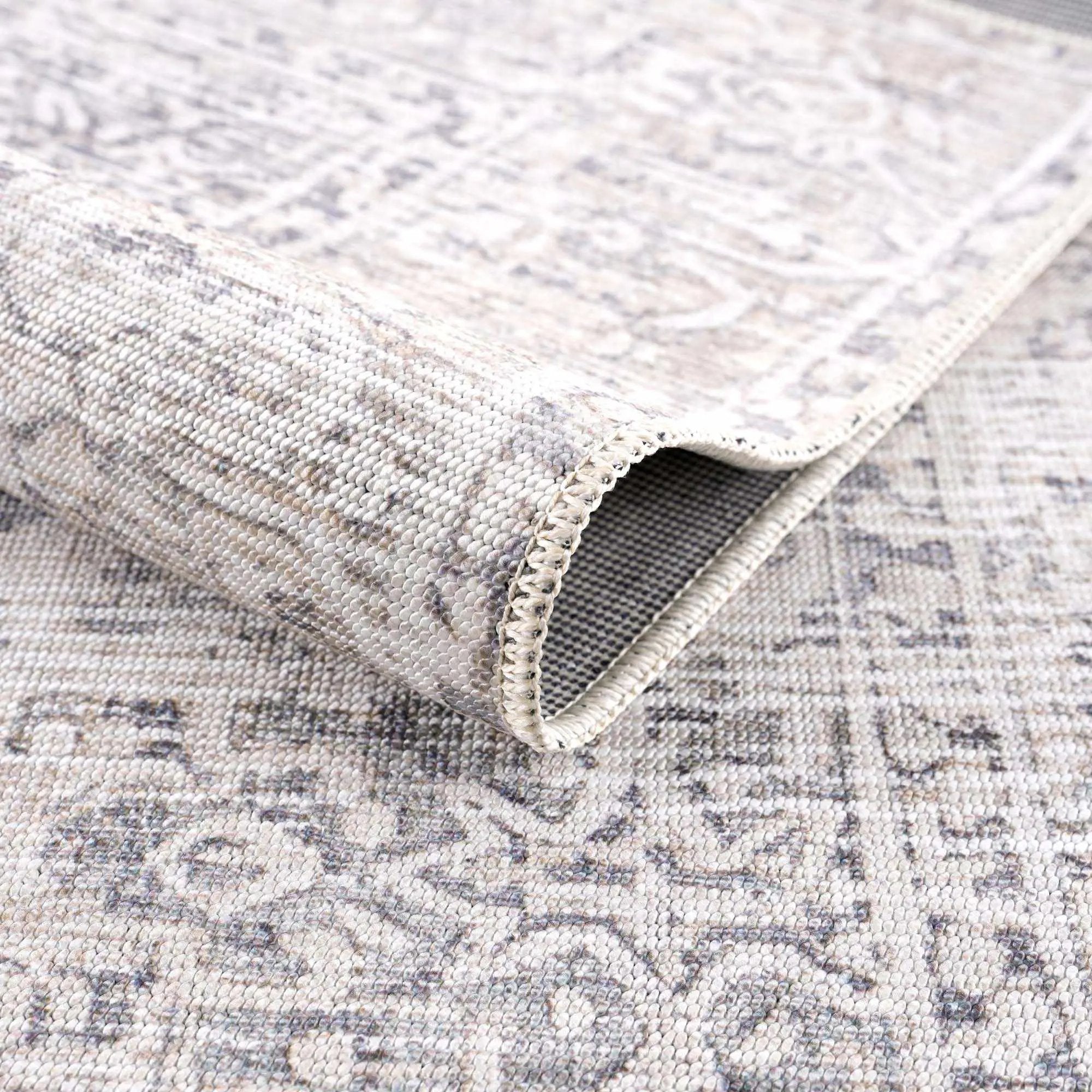 Nyako Area Rug - Clearance by Boutique Rugs