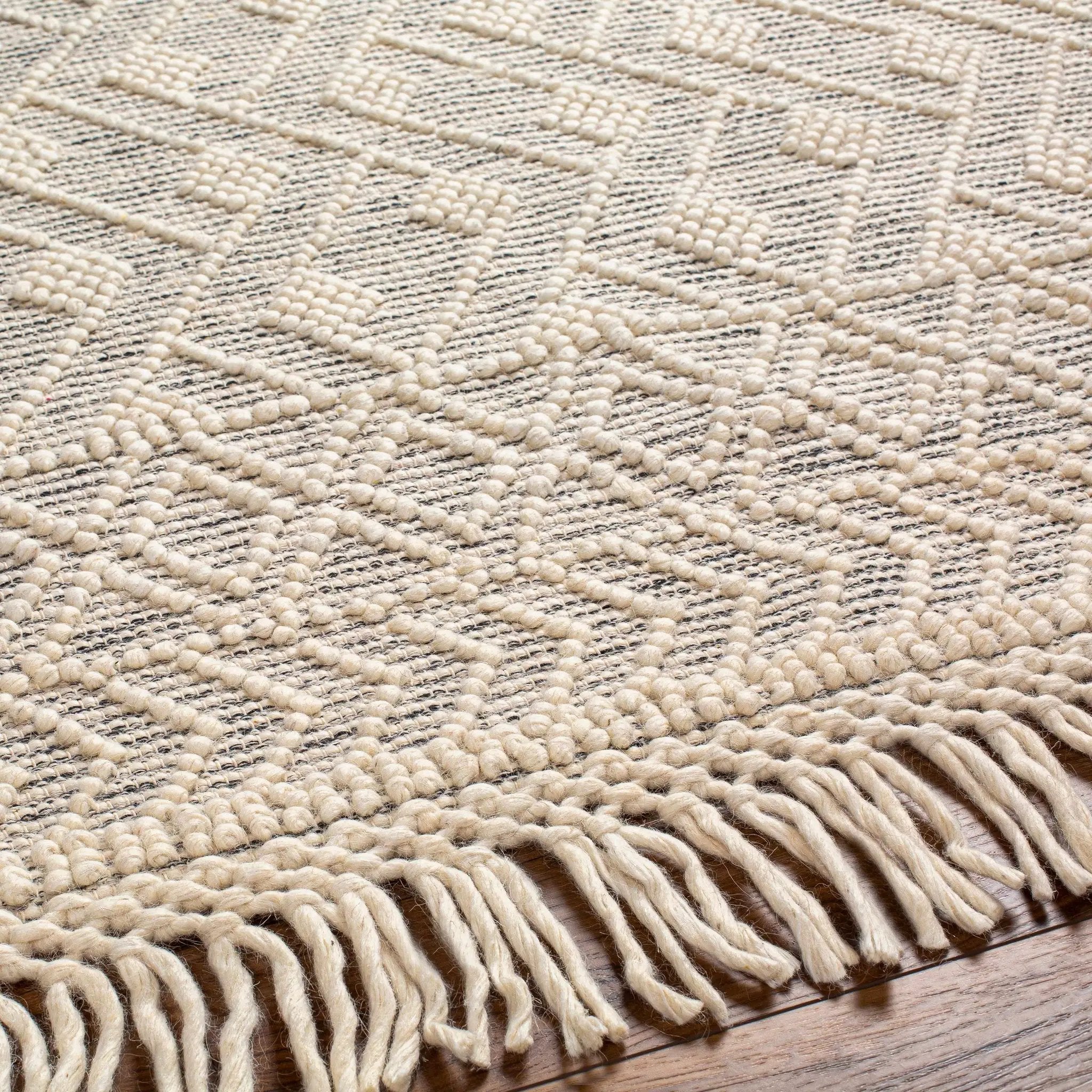 Erica Wool Rug with Tassels - Clearance by Boutique Rugs