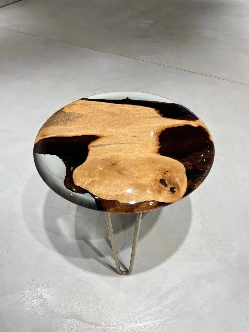 Round Side - End - Accent Table with rounded edge | Osso Collection by Gizz