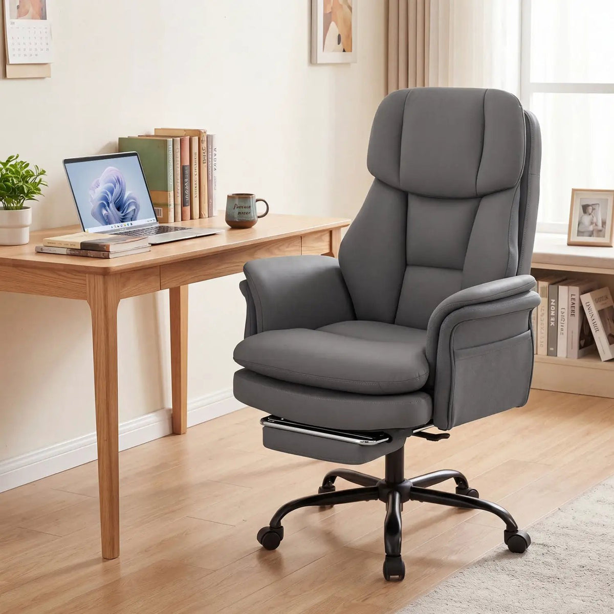 Big and Tall Office Chair with Retractable Footrest 500 lbs by DirectDeals
