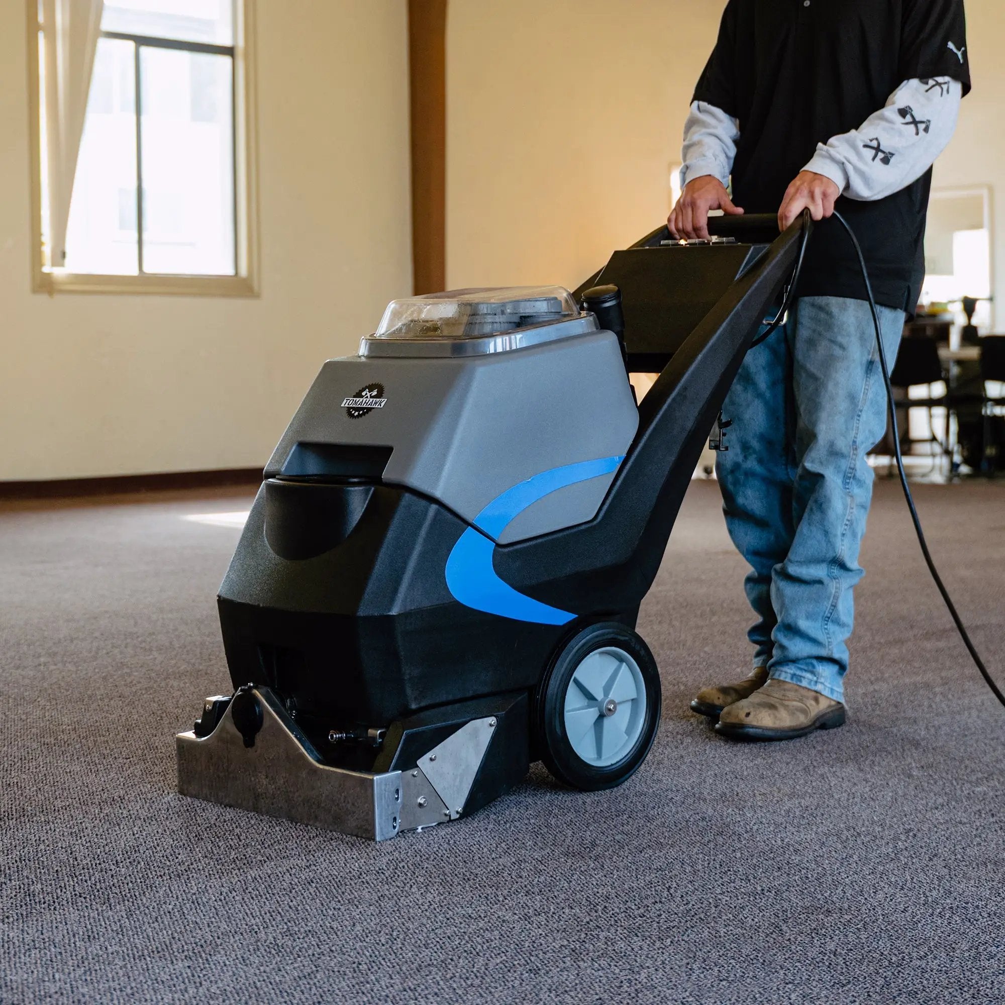 3-in-1 Commercial Carpet Extractor Cleaner, 18” Width, 9 Gallon Dual Tanks, Dual 1000W Motors for Hotels, Offices & Upholstery by Tomahawk Power