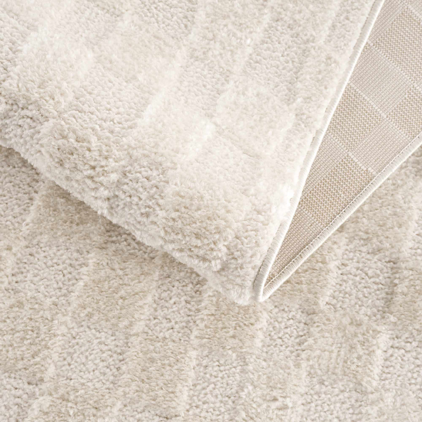 Keesa Checkered Area Rug by Boutique Rugs