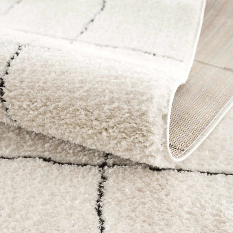 Keanu Black & White Area Rug - Clearance by Boutique Rugs