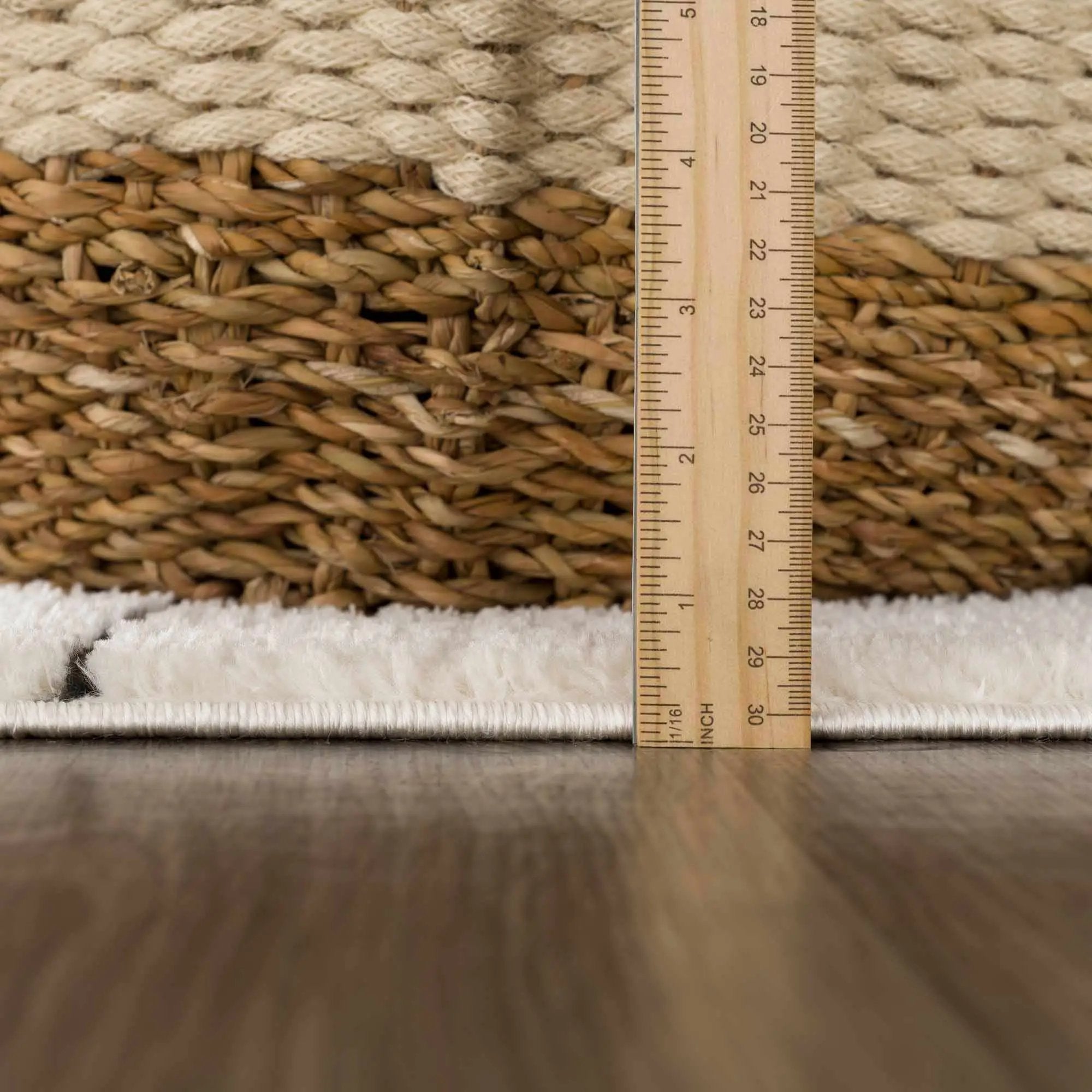 Keanu Black & White Area Rug - Clearance by Boutique Rugs