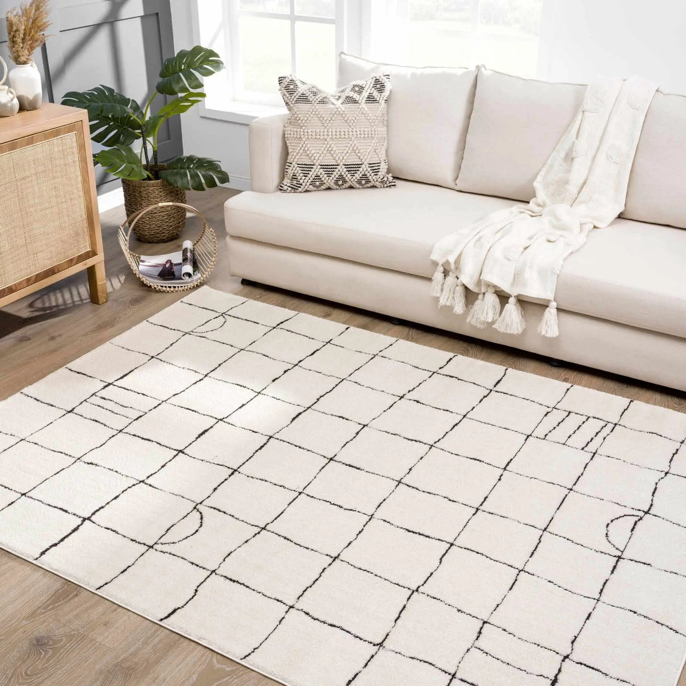 Keanu Black & White Area Rug - Clearance by Boutique Rugs