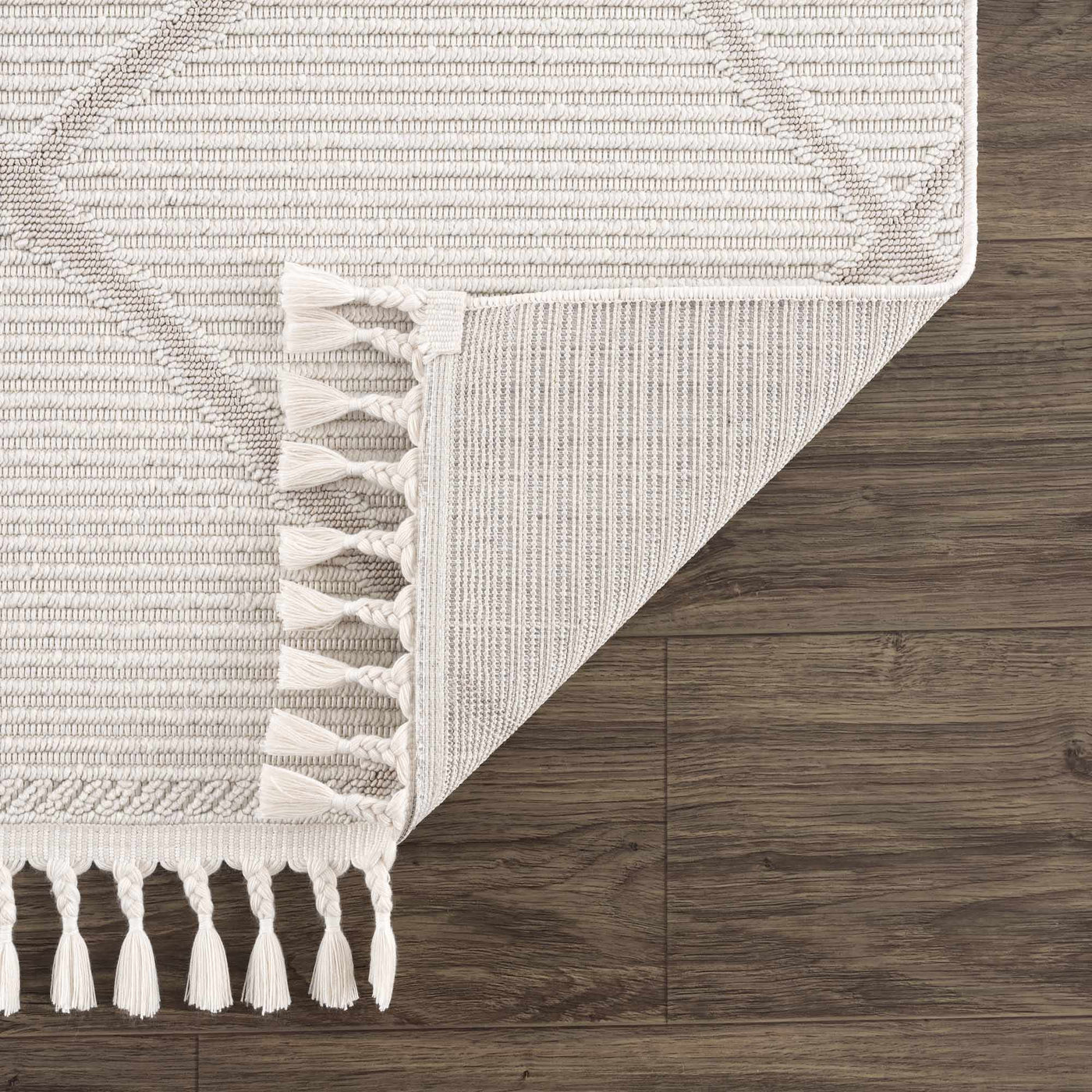 Lova Area Rug - Clearance by Boutique Rugs