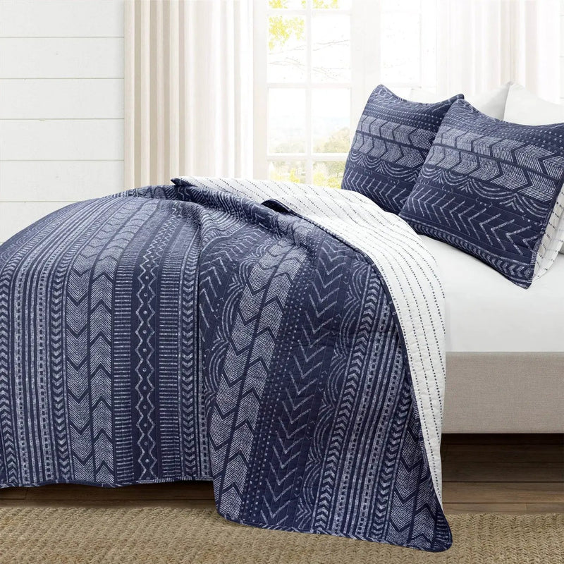 Full/Queen Scandinavian Chevron Navy Blue White Reversible Cotton Quilt Set by HomePacific