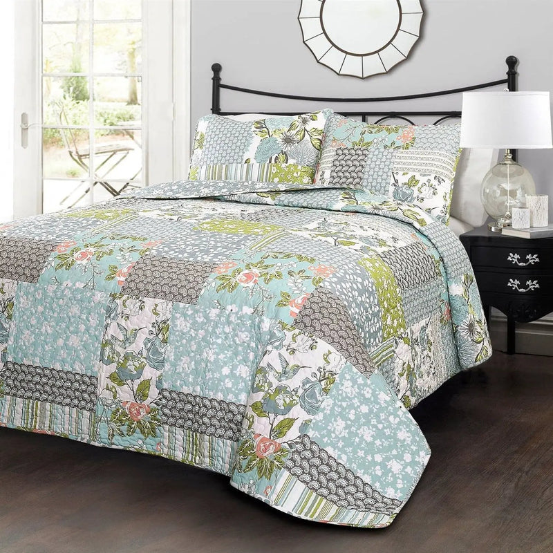 Full/Queen Boho Floral Blue Cotton Lightweight Quilt Set by HomePacific