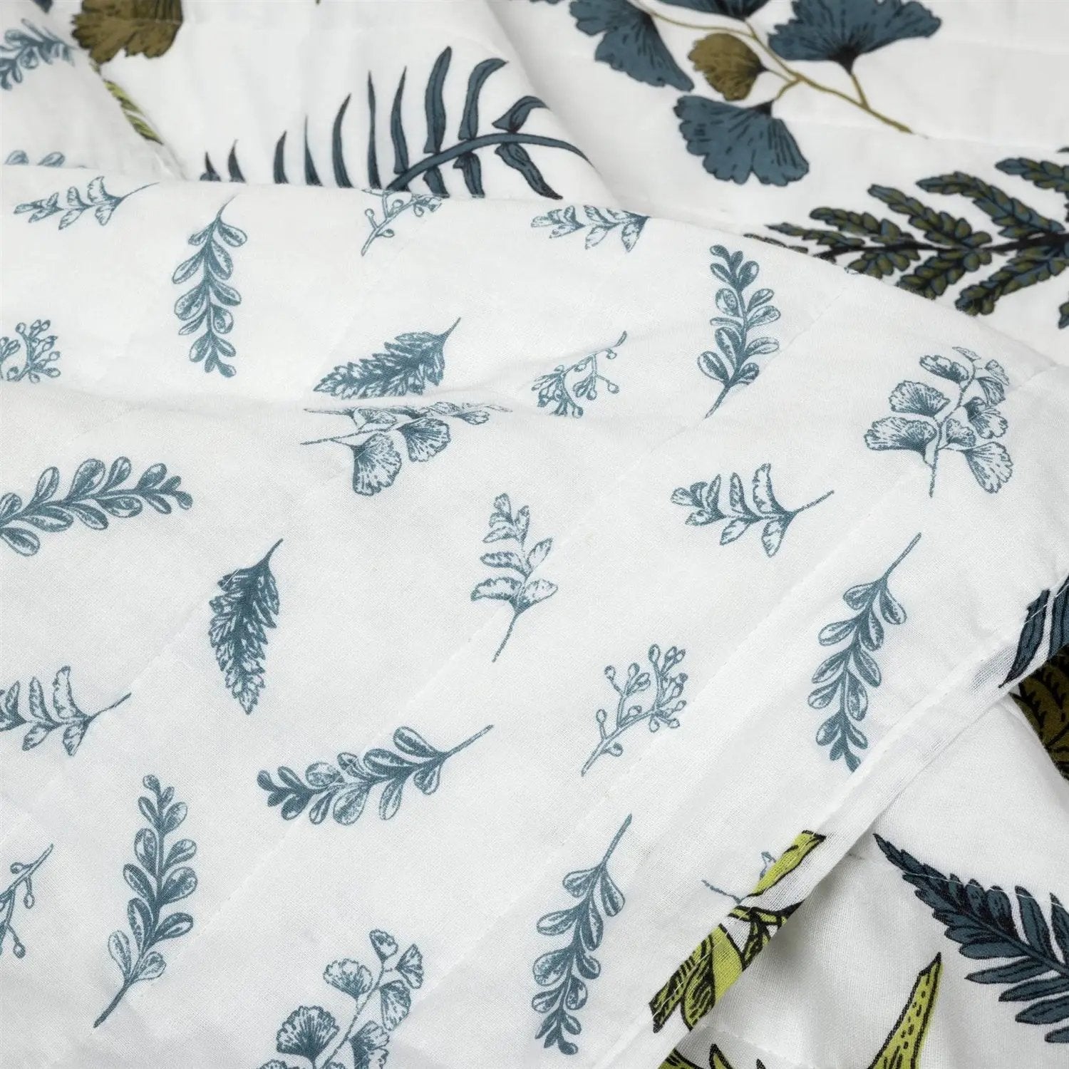 Full/Queen Reversible Cotton Lightweight Floral Fern Leaves 3 Piece Quilt Set by HomePacific