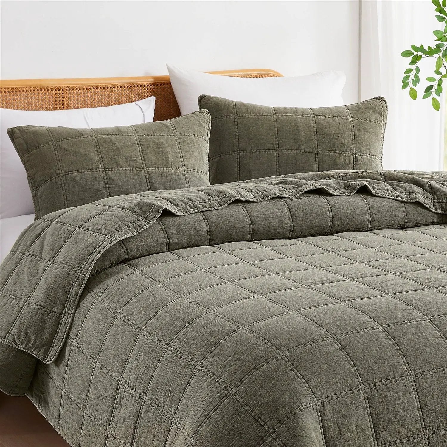 Full/Queen 3 Piece Cotton Faded Stone Washed Lightweight Quilt Set Green by HomePacific