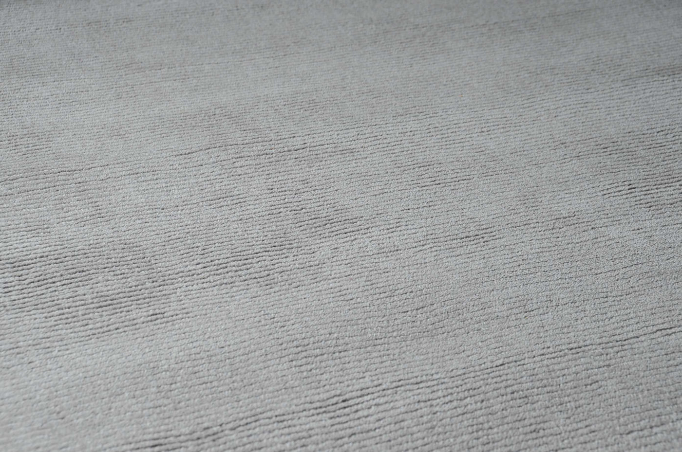 Brockton Solid Gray Wool Rug by Boutique Rugs