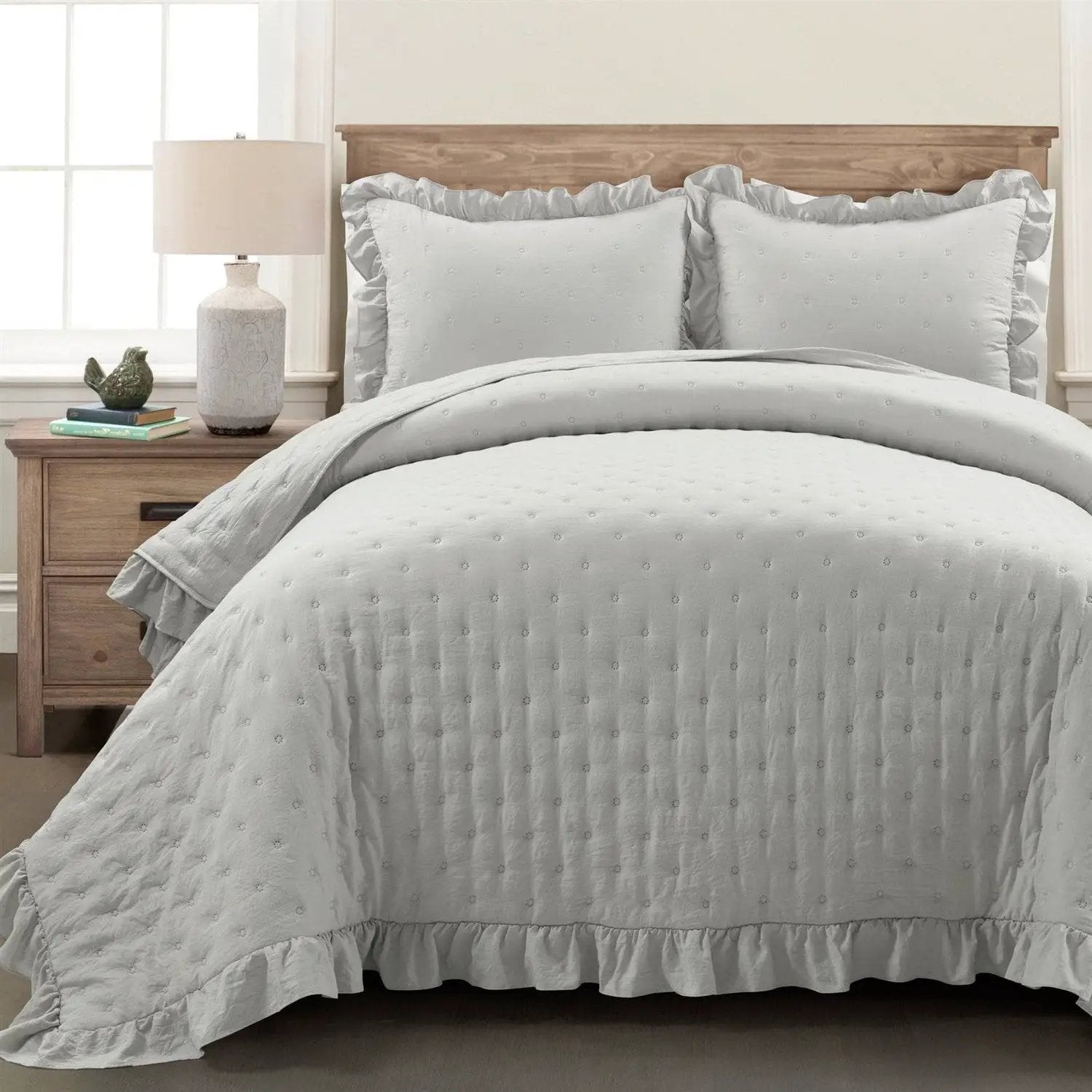 King Size Lightweight Grey Ruffle Reversible Oversized 3 Piece Quilt Set by HomePacific