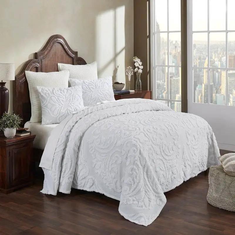 Full Size 100-Percent Cotton Chenille 3-Piece Coverlet Bedspread Set in White by HomePacific