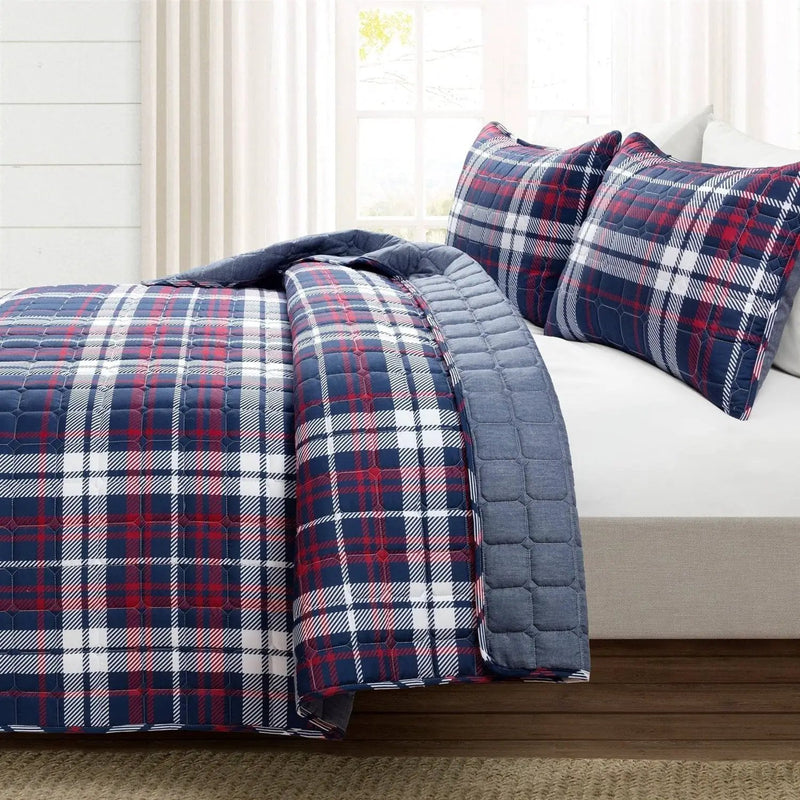 Full/Queen Farmhouse Plaid 3 Piece Lightweight Reversible Quilt Set by HomePacific
