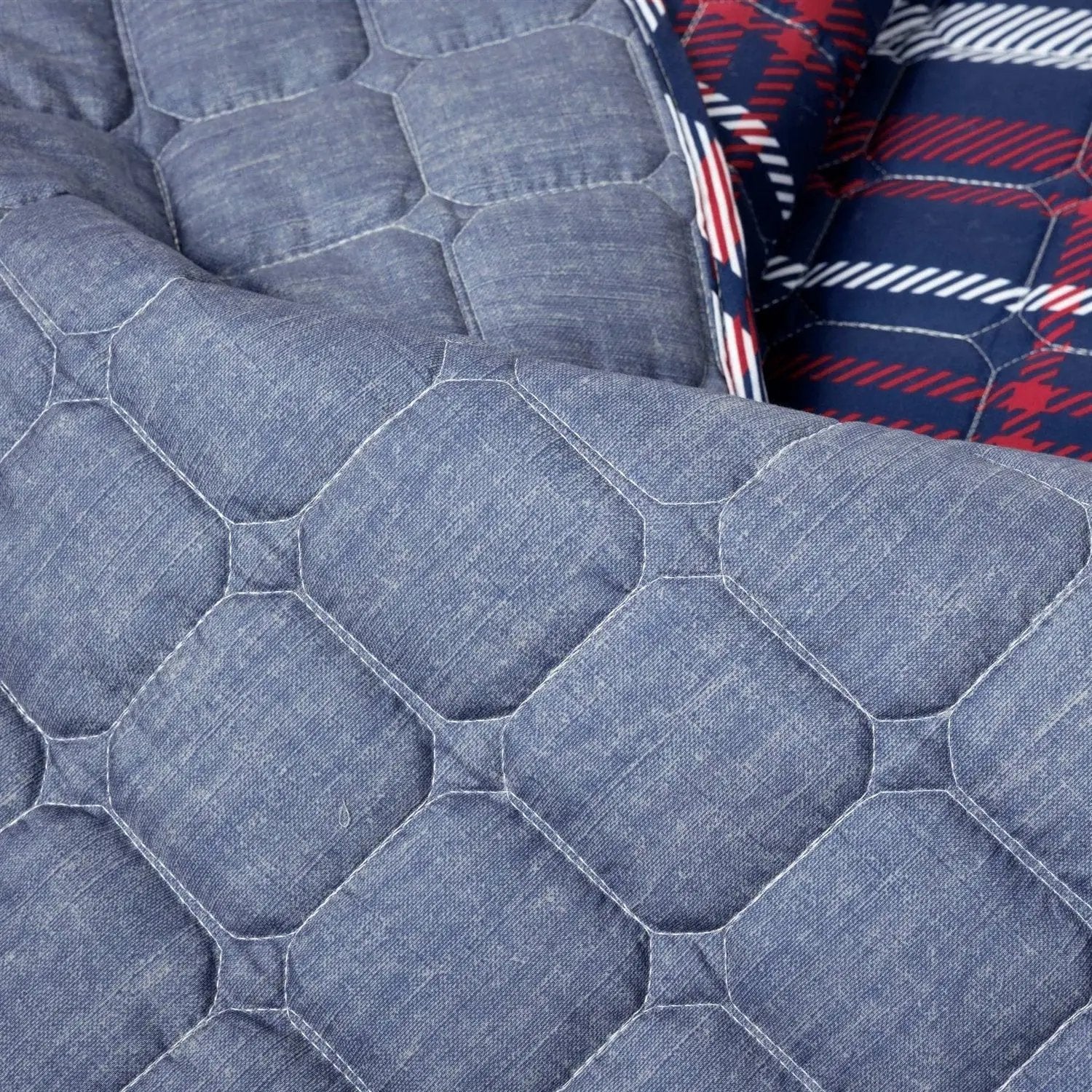 Full/Queen Farmhouse Plaid 3 Piece Lightweight Reversible Quilt Set by HomePacific