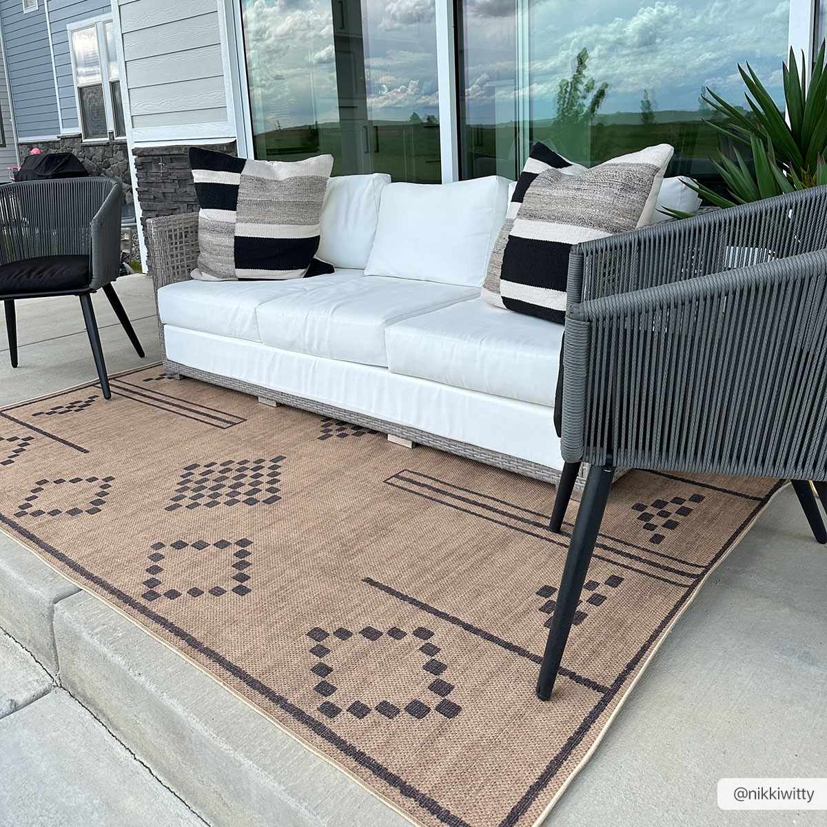 Fathi Washable Area Rug - Clearance by Boutique Rugs