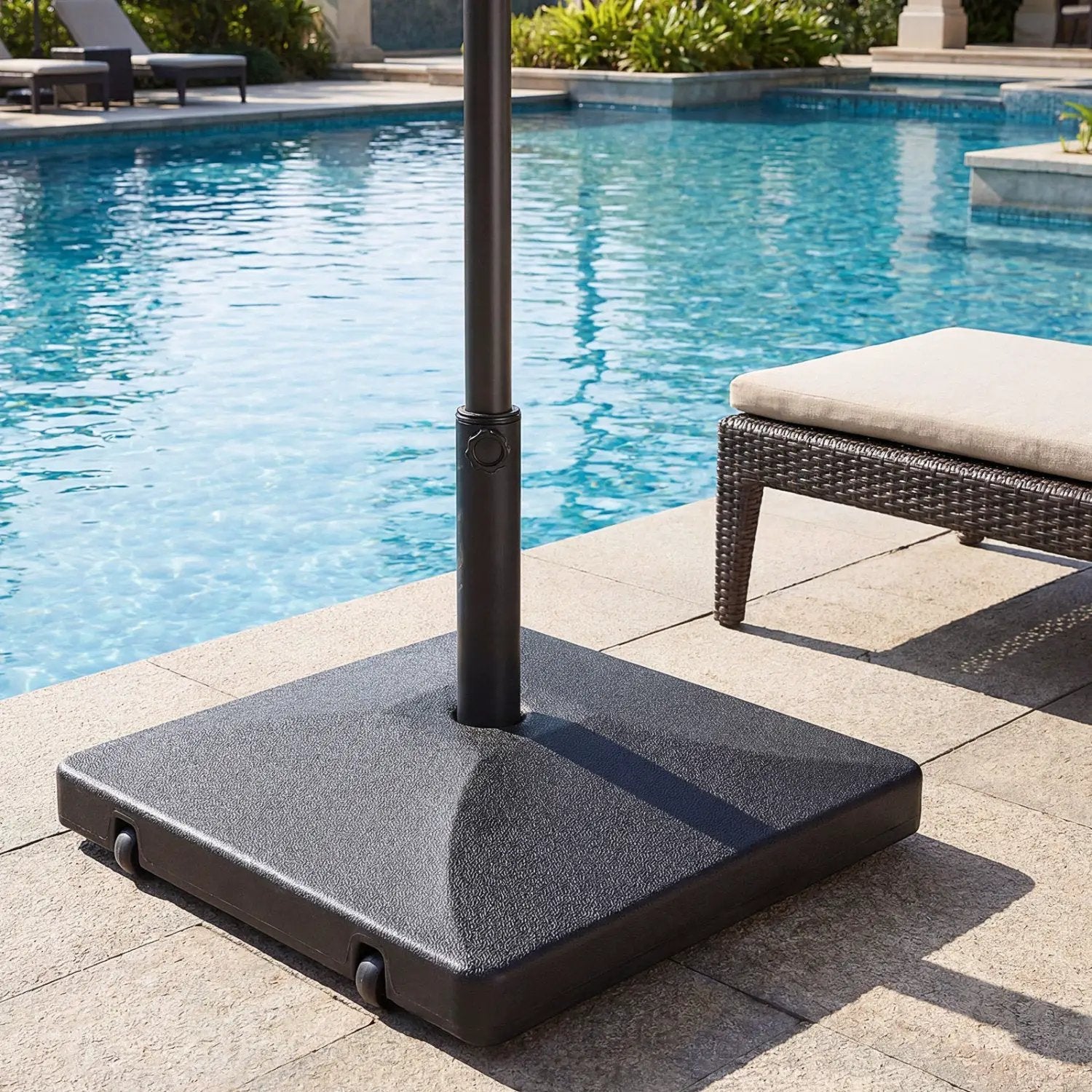Fillable Umbrella Base 90 LBS Heavy Duty with 2 Wheels-Black by DirectDeals