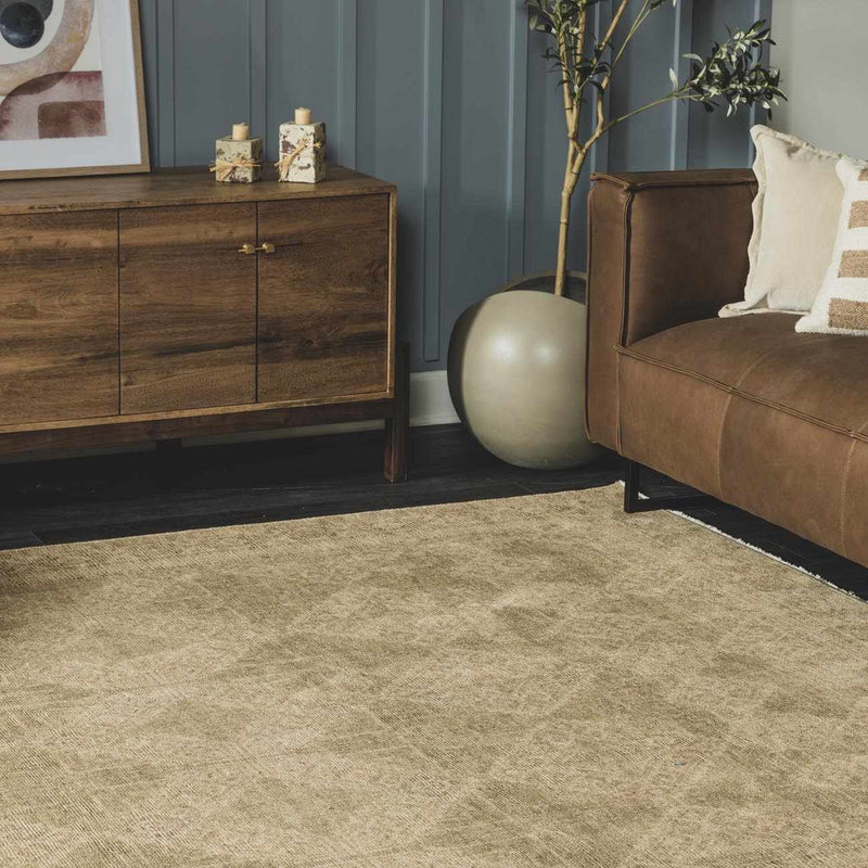 Fetscher Machine Woven Galey Alix x LIVABLISS GAHU-2303 Area Rug by Boutique Rugs