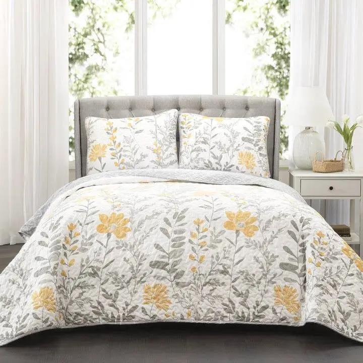 King size Yellow Grey Floral Light Thin Cotton Polyester Blend Quilt Set by HomePacific