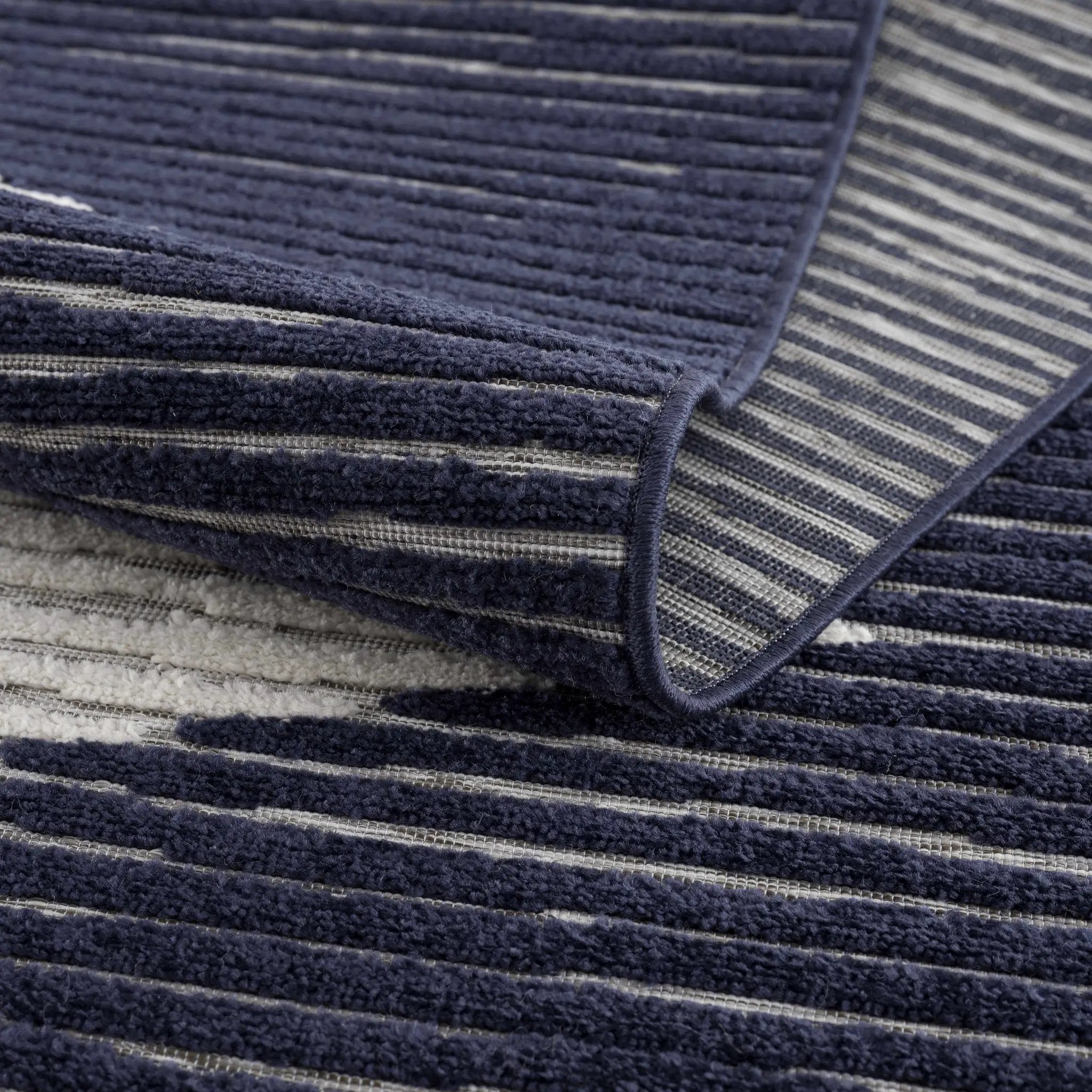 Masantol 3D Outdoor Area Rug - Clearance by Boutique Rugs