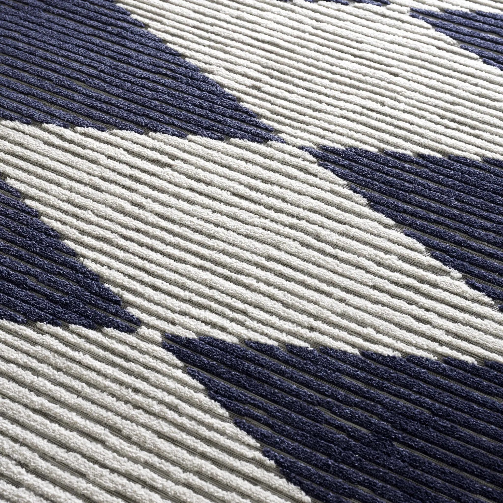 Masantol 3D Outdoor Area Rug - Clearance by Boutique Rugs