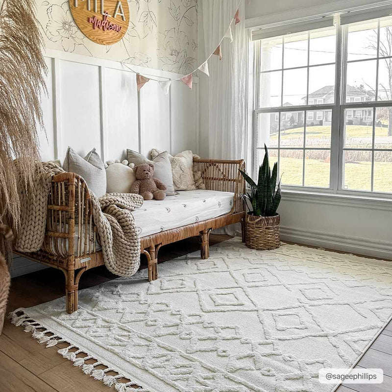 Gyundyukoru Area Rug - Clearance by Boutique Rugs