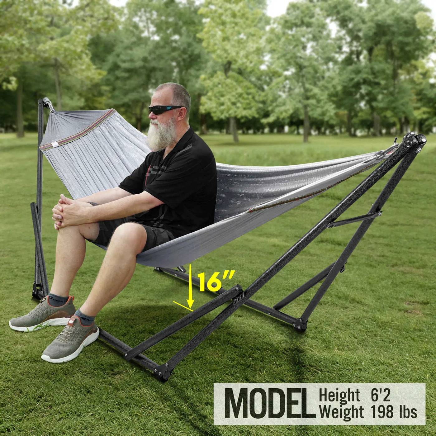 Universal Hammock with Medium Size Stands by Megsu