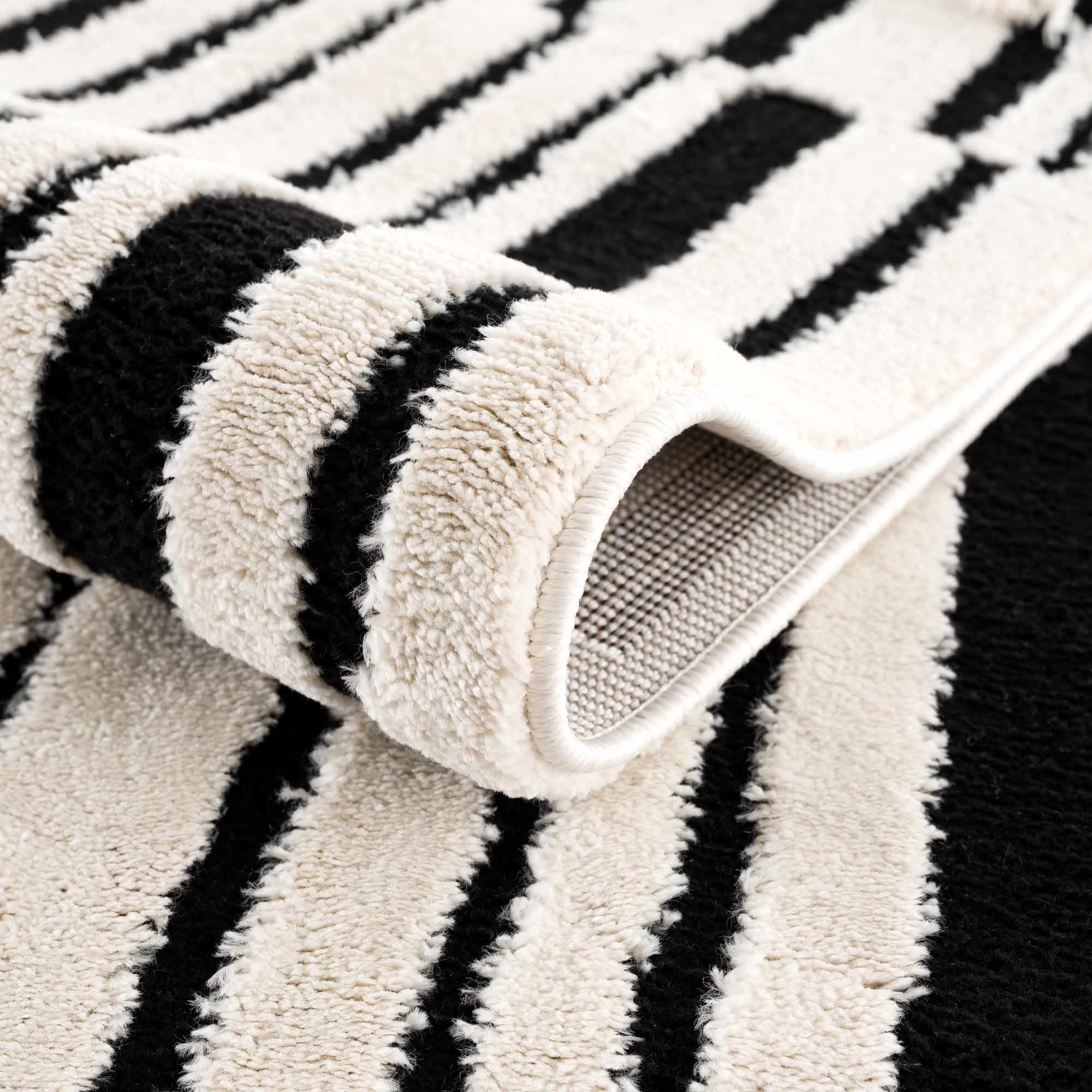 Bansi Area Rug - Clearance by Boutique Rugs