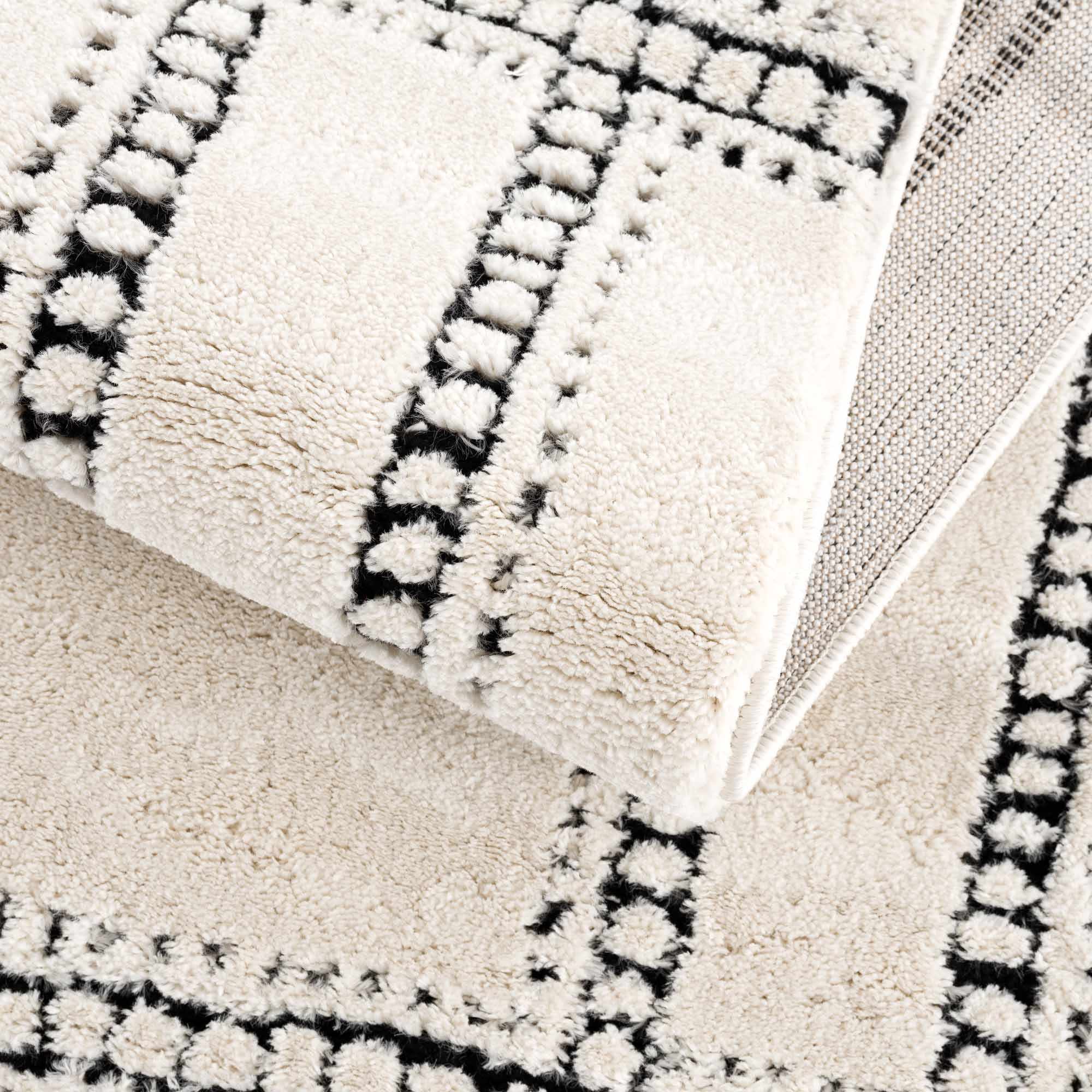 Ryuu Black & White Area Rug - Clearance by Boutique Rugs