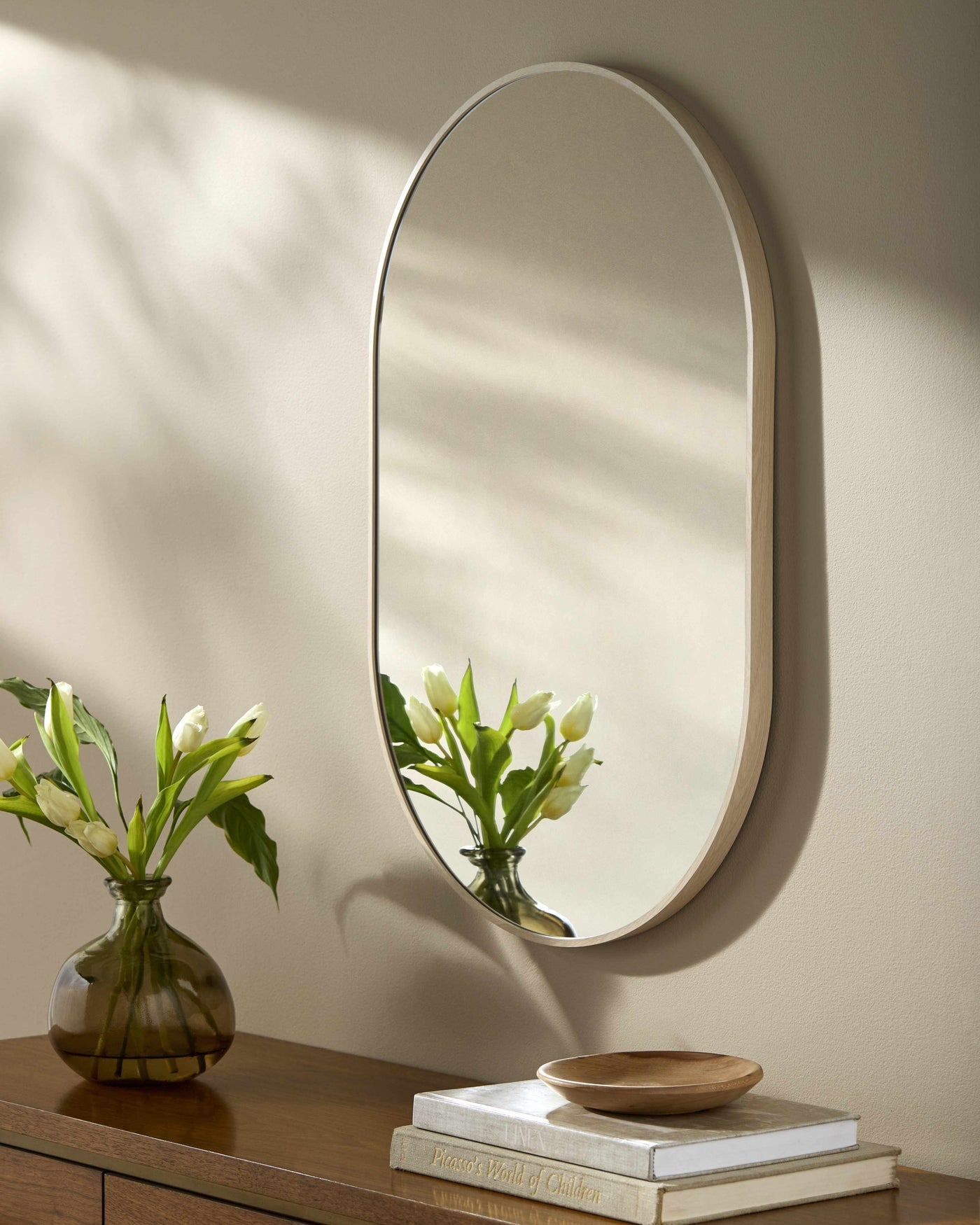 Hagenburg Dark Red Mirror by Boutique Rugs