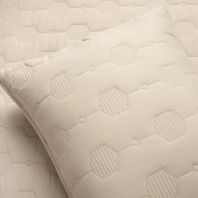 Full/Queen size Lightweight Beige Textured Cotton 3 Piece Quilt Set by HomePacific